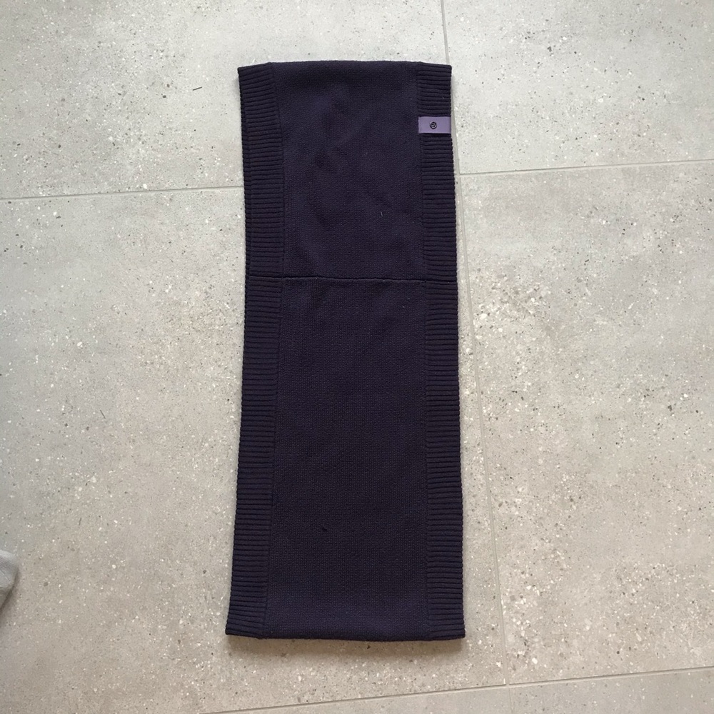 Lululemon Plum infinity Scarf